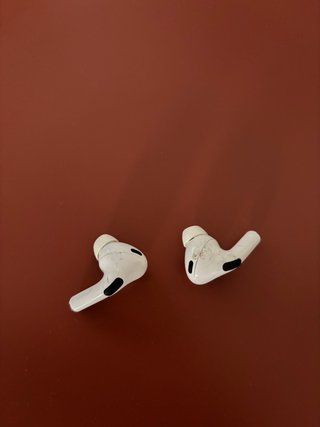 Apple AirPods Pro 2 - Non funzionanti