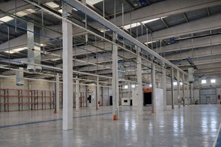 Nave industrial en alquiler en Abrera