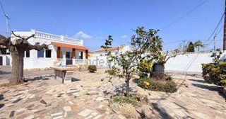 Chalet en venta en Miami Platja - Miami Playa en Mont-Roig del Camp