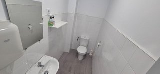 Local comercial en alquiler en Arrancapins en Valencia