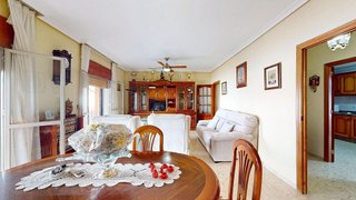 Chalet en venta en Poniente-Norte - Miralbaida - Parque Azahara en Córdoba