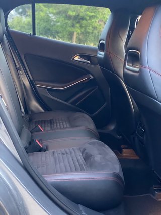 Mercedes-Benz GLA 45