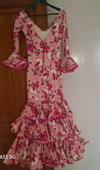Lote 5 Trajes Flamenca Talla 40.Con algun accesori