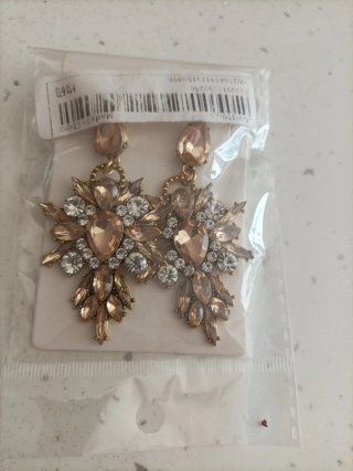 Pendientes fiesta dorados con pedrería