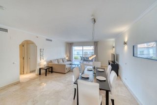 Piso en venta en Sitio de Calahonda en Mijas