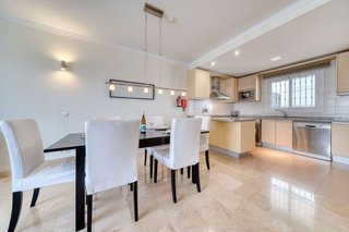 Piso en venta en Sitio de Calahonda en Mijas