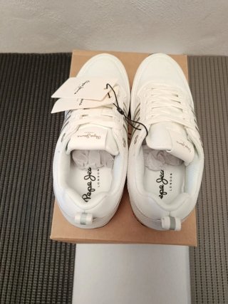 Zapatillas Pepe Jeans Blancas Nuevas. Talla: 37