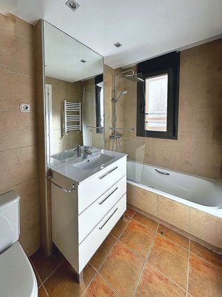 Piso en alquiler en Sanchinarro en Madrid