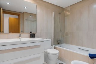 Ático en venta en Nueva Alcántara en Marbella