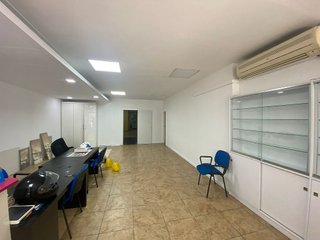 Local comercial en venta en Ca n'Anglada en Terrassa