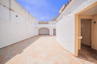 Local comercial en venta en Centro en Bétera