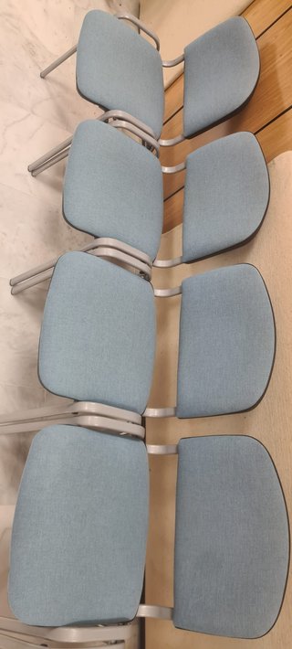 6 Sillas de Oficina/Sala de Espera Azules