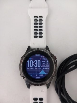 Garmin Fenix 5 Smartwatch correa blanca.