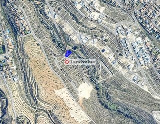 Terreno en venta en Zubia (La)