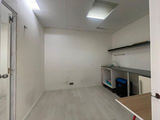 Oficina en alquiler en Les Corts en Barcelona