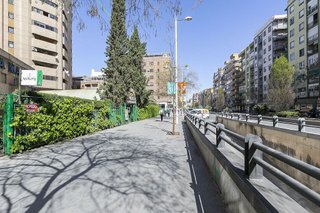 Piso en venta en Camino de Ronda - Rosaleda en Granada