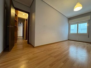 Piso en venta en Centro en Gijón