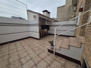 Casa adosada en venta en Parque de la Bombilla-Pla de Rascanya en Llíria
