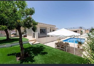 Chalet en venta en Manantiales - Lagar - Cortijo en Alhaurín de la Torre