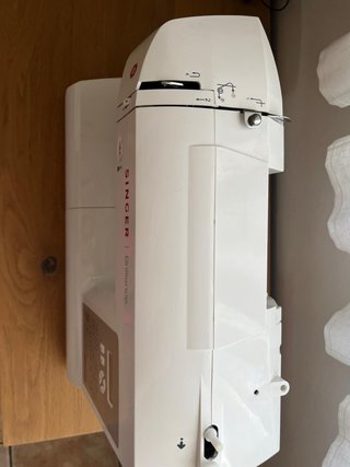 Máquina de coser SINGER Brilliance 6180