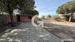 Terreno en venta en Dosrius