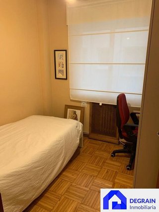 Piso en venta en Santo Domingo en Oviedo