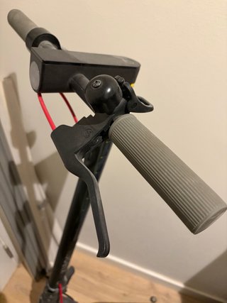 Patinete Xiaomi Mi Electric Scooter Essential