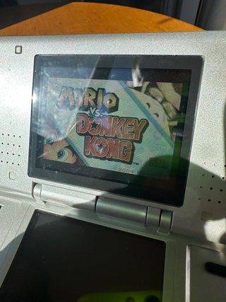 Consola Nintendo DS Plata + Juego Mario vs Donkey