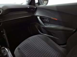 Peugeot 2008 2021