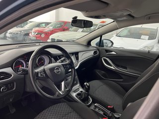 Opel Astra 2017 diésel 155mil km