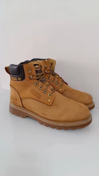 Botas Dockers Cuero Marrón y Negro