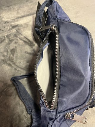 Riñonera Nike Azul marino deportiva o para vestir