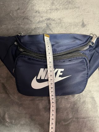 Riñonera Nike Azul marino deportiva o para vestir