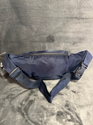 Riñonera Nike Azul marino deportiva o para vestir