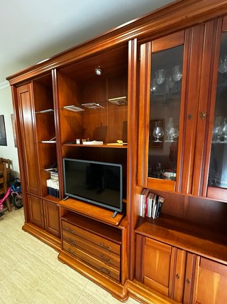 Mueble de salón de madera