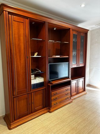 Mueble de salón de madera