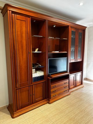 Mueble de salón de madera