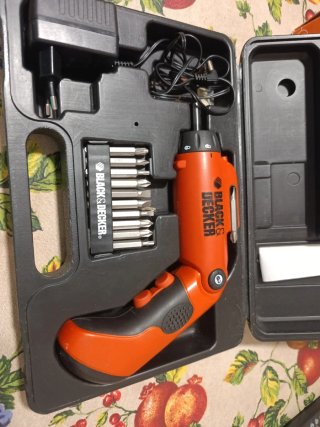 Destornillador Eléctrico Black & Decker KC1036K