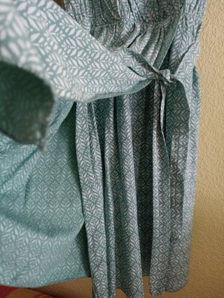 Vestido verde estampado talla L