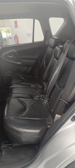 Toyota RAV4 2006