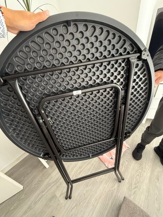 Mesa alta plegable redonda