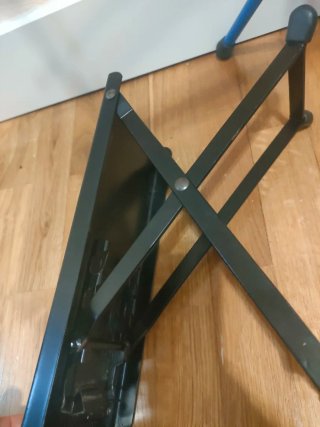 Atril plegable y peldaño con funda