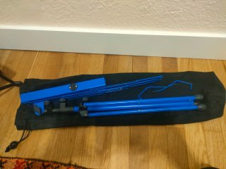 Atril plegable y peldaño con funda