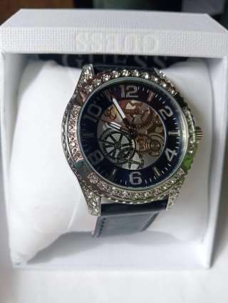Reloj Guess Skeleton Original Plateado Cristal