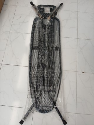 Cecotec Tabla de Planchar la Ropa 110x33cm StrongBoard 100 Mumbai. Funda Compuesta Algodón 100% y Resistente al Calor, Estructur
