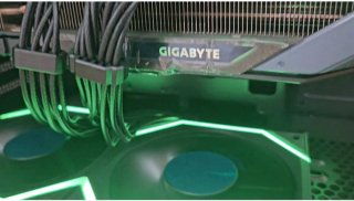 PC Gaming RX 9070 XT, 32GB RAM, 1TB SSD, i5 14400F
