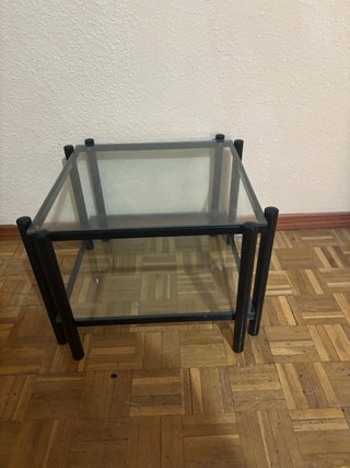 Mesa auxiliar cristal y metal