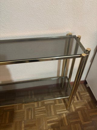 Mesa auxiliar cristal y metal
