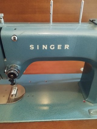 FUNCIONA Mueble Singer Madera