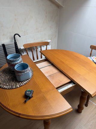 Mesa redonda extensible de madera 1 metro